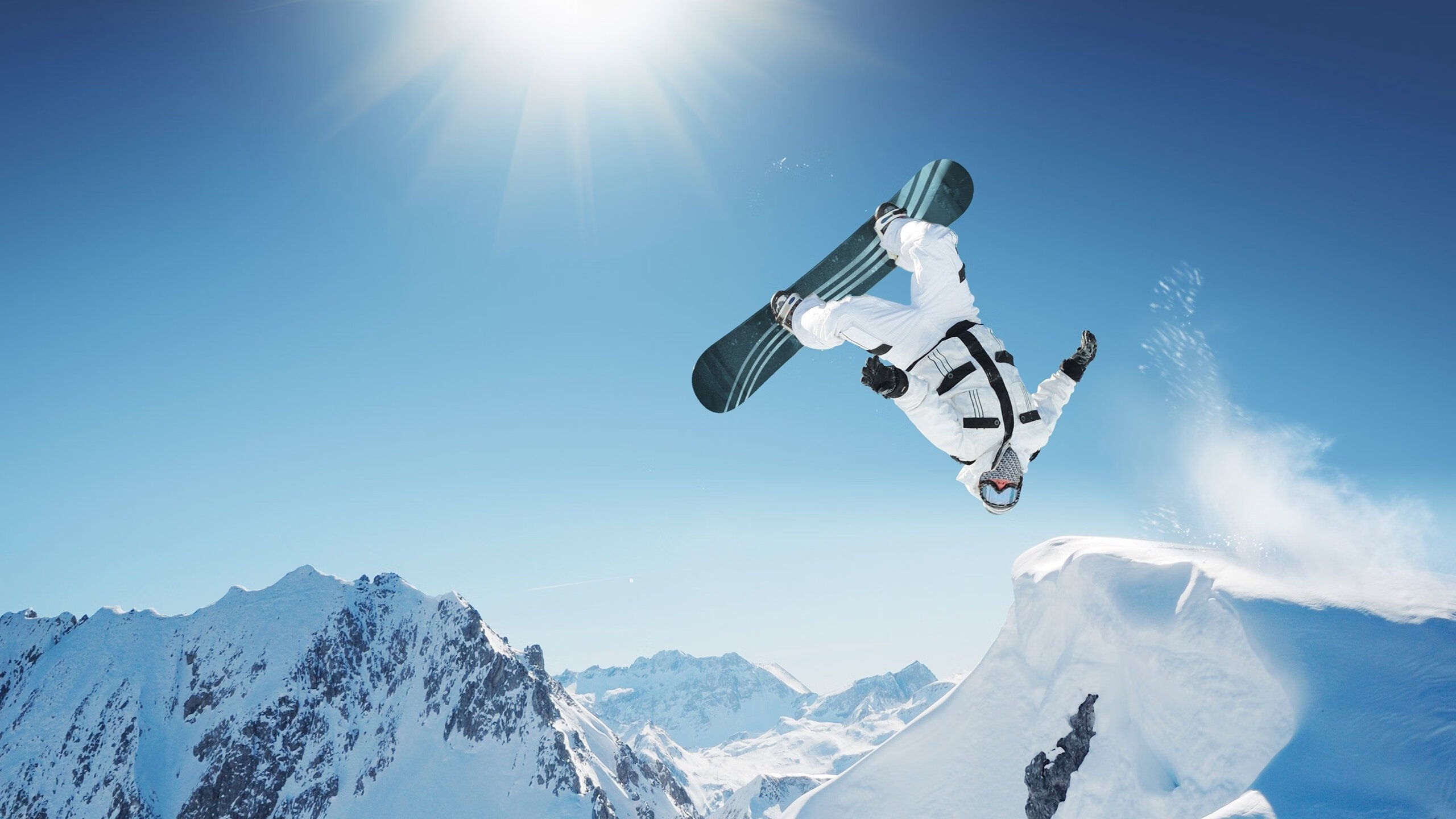 乒乓球赛场焦点！英格兰队对阵西班牙队，连胜纪录继续刷新，球队势不可挡